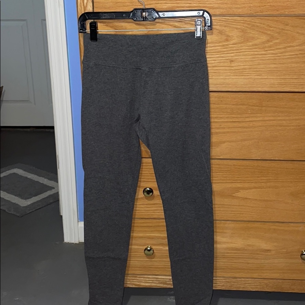 Grey Aerie Leggings
